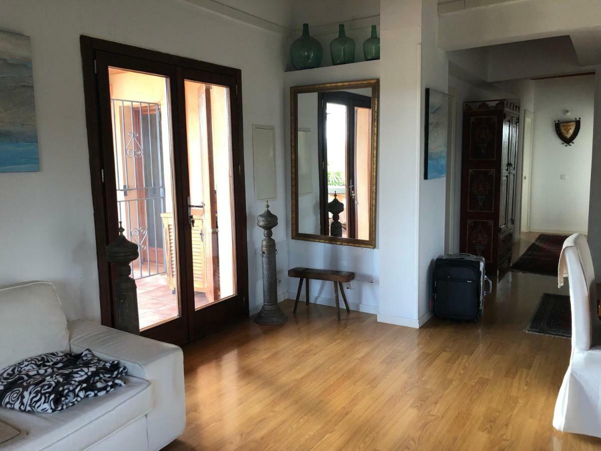 Alba Villa